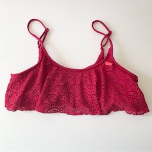 Roxy Swim Top size small Crochet Bralette adjustable straps‎ fuchsia